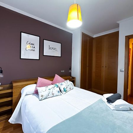 Apartamento Con Garaje, Centrico Y Luminoso Pontevedra Esterno foto