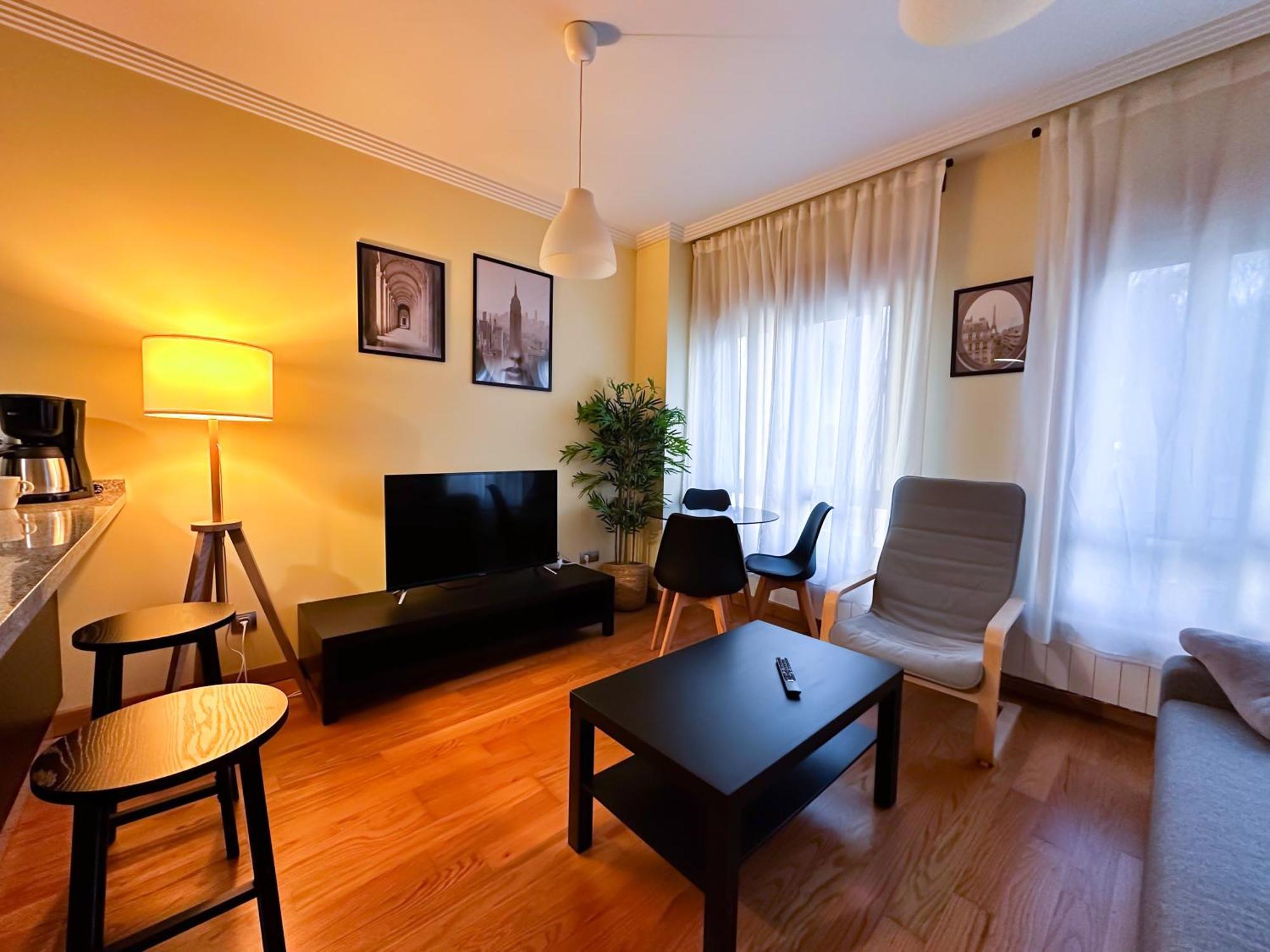 Apartamento Con Garaje, Centrico Y Luminoso Pontevedra Esterno foto