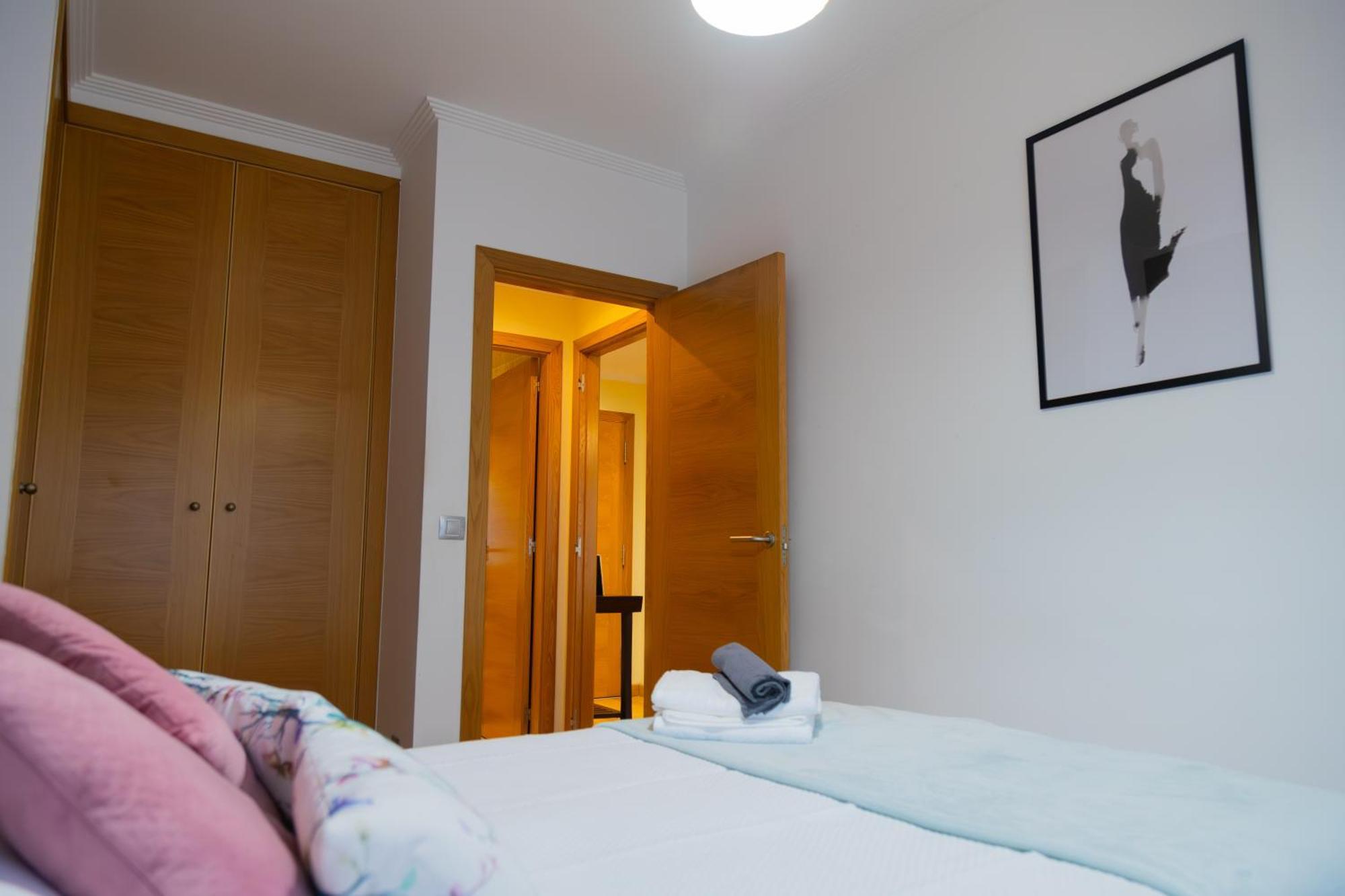 Apartamento Con Garaje, Centrico Y Luminoso Pontevedra Esterno foto